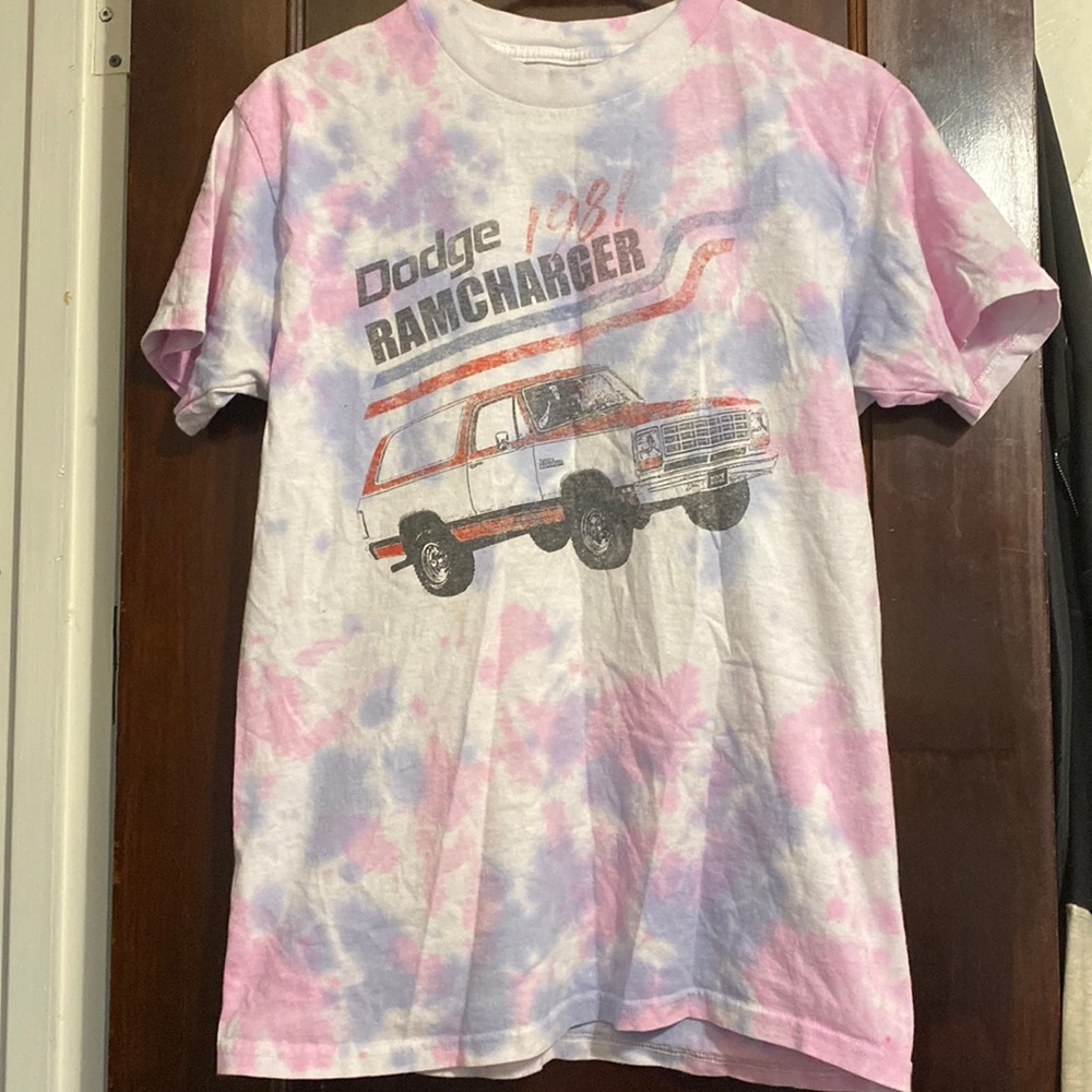 Pink and blue tie-dye graphic T-shirt